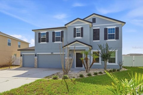 Casa en venta en Haines City, Florida, 5 dormitorios, 262.45 m2 № 2097246 - foto 4