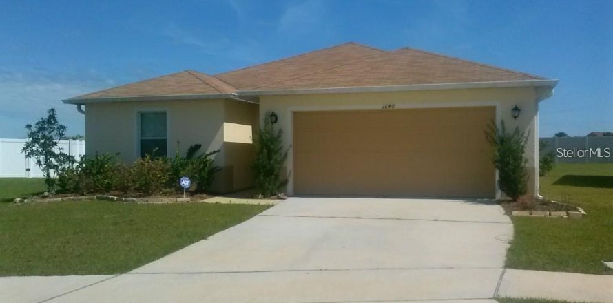 Casa en Mount Dora, Florida 4 dormitorios, 156.63 m2 № 1905848