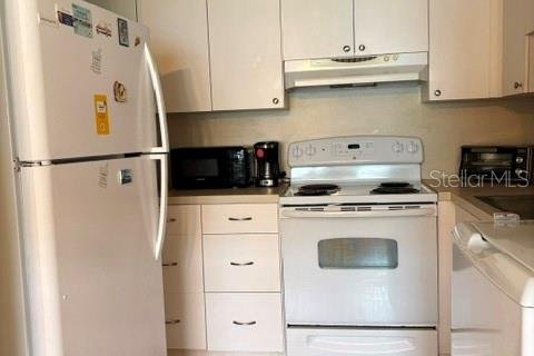 Condo in Sun City Center, Florida, 1 bedroom № 2095766 - photo 7