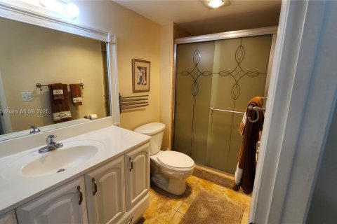 Copropriété à vendre à Deerfield Beach, Floride: 2 chambres, 92.9 m2 № 1928774 - photo 14