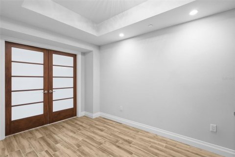 Condo in Saint Petersburg, Florida, 3 bedrooms  № 2124102 - photo 22