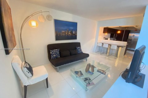 Copropriété à louer à Miami Beach, Floride: 61.32 m2 № 1836113 - photo 1