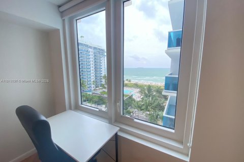 Copropriété à louer à Miami Beach, Floride: 61.32 m2 № 1836113 - photo 15
