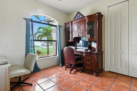 Casa en venta en Port Charlotte, Florida, 3 dormitorios, 182.27 m2 № 1816634 - foto 25