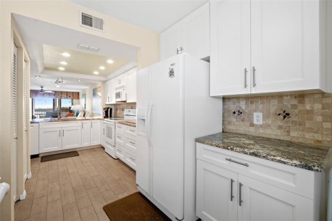 Condominio en venta en Cocoa Beach, Florida, 2 dormitorios, 136.19 m2 № 1549492 - foto 12