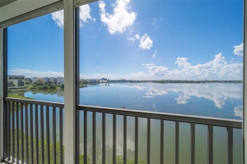 Condominio en venta en Cocoa Beach, Florida, 2 dormitorios, 136.19 m2 № 1549492 - foto 22