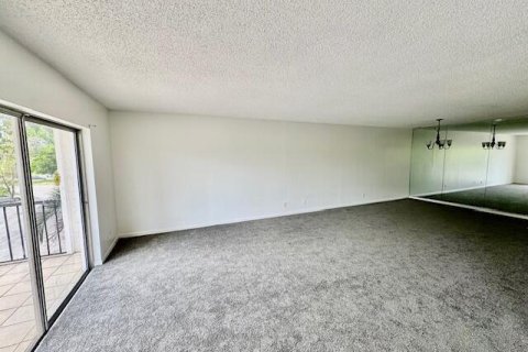 Copropriété à louer à Lauderhill, Floride: 2 chambres, 111.48 m2 № 2147234 - photo 11