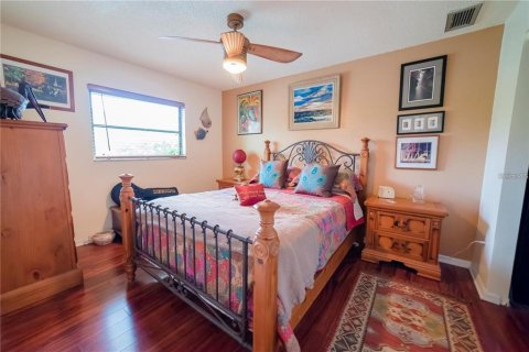 House in Rotonda, Florida 3 bedrooms, 154.4 sq.m. № 2103179 - photo 9
