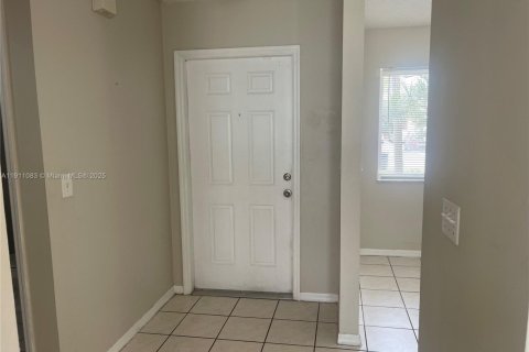 Adosado en alquiler en Pembroke Pines, Florida, 2 dormitorios, 126.44 m2 № 2020994 - foto 24