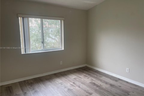 Adosado en alquiler en Pembroke Pines, Florida, 2 dormitorios, 126.44 m2 № 2020994 - foto 10