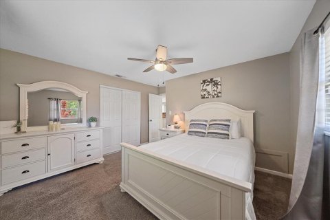 House in Sarasota, Florida 4 bedrooms, 147.34 sq.m. № 2206162 - photo 27