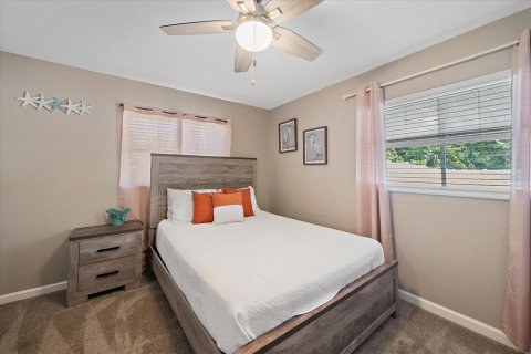 House in Sarasota, Florida 4 bedrooms, 147.34 sq.m. № 2206162 - photo 29
