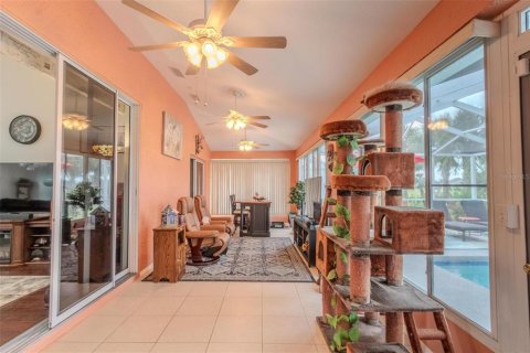House in Ocala, Florida 3 bedrooms, 201.23 sq.m. № 1918173 - photo 22