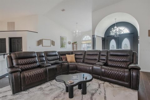 House in Ocala, Florida 3 bedrooms, 201.23 sq.m. № 1918173 - photo 4