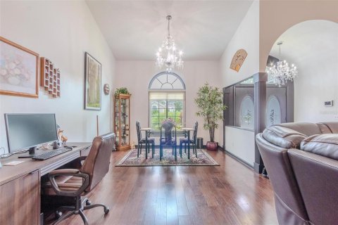 House in Ocala, Florida 3 bedrooms, 201.23 sq.m. № 1918173 - photo 6