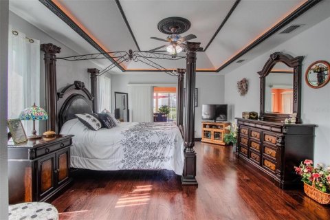 House in Ocala, Florida 3 bedrooms, 201.23 sq.m. № 1918173 - photo 11