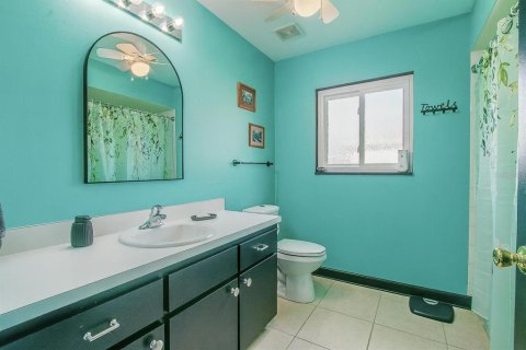 House in Ocala, Florida 3 bedrooms, 201.23 sq.m. № 1918173 - photo 19