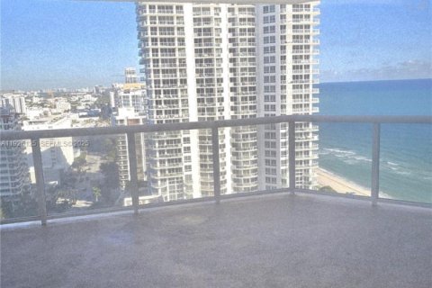 Copropriété à louer à Miami Beach, Floride: 2 chambres, 134.71 m2 № 1986452 - photo 16