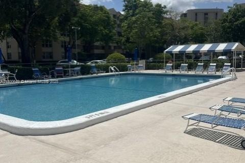 Condo in Lauderhill, Florida, 2 bedrooms  № 1867188 - photo 29