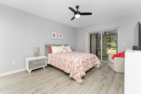 Condo in Rotonda, Florida, 2 bedrooms  № 1163403 - photo 24