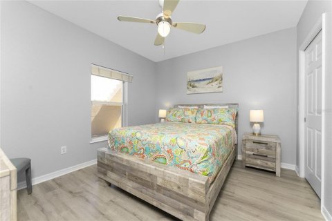 Condo in Rotonda, Florida, 2 bedrooms  № 1163403 - photo 30