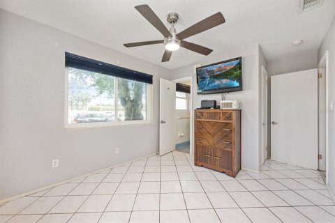 Casa en venta en Orlando, Florida, 3 dormitorios, 112.6 m2 № 1913503 - foto 22