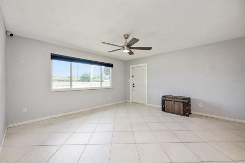 Casa en venta en Orlando, Florida, 3 dormitorios, 112.6 m2 № 1913503 - foto 18