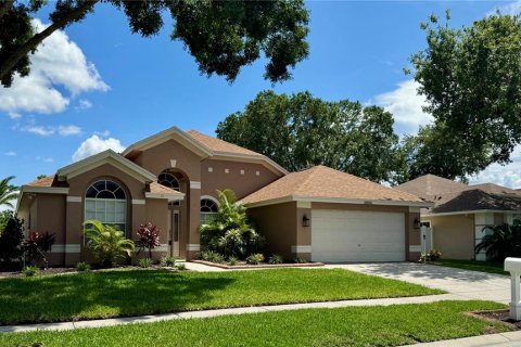 Casa en venta en Wesley Chapel, Florida, 4 dormitorios, 193.33 m2 № 1787765 - foto 4
