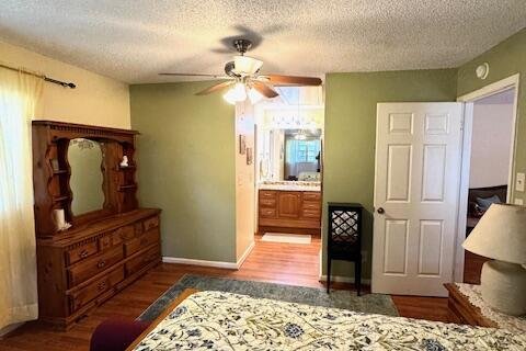 Condo in St. Lucie, Florida, 2 bedrooms № 2192115 - photo 17