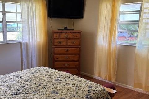 Condo in St. Lucie, Florida, 2 bedrooms № 2192115 - photo 19
