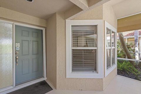 House in Sarasota, Florida 3 bedrooms, 177.54 sq.m. № 2152184 - photo 3