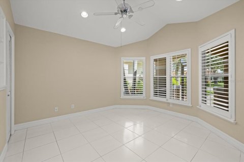 House in Sarasota, Florida 3 bedrooms, 177.54 sq.m. № 2152184 - photo 24