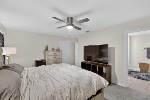 Villa ou maison à louer à Newberry, Floride: 5 chambres, 217.58 m2 № 2406406 - photo 19