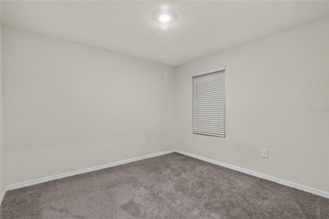 Villa ou maison à louer à Newberry, Floride: 5 chambres, 217.58 m2 № 2406406 - photo 29