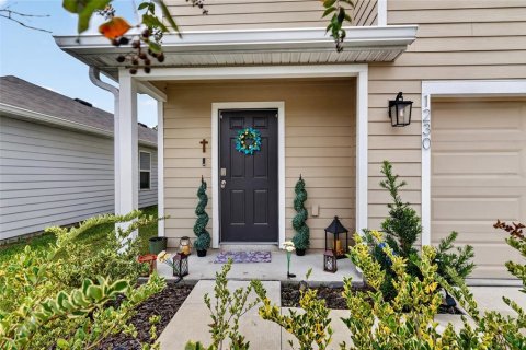Villa ou maison à louer à Newberry, Floride: 5 chambres, 217.58 m2 № 2406406 - photo 2