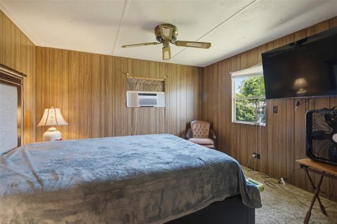 House in Edgewater, Florida 3 bedrooms, 119.66 sq.m. № 2236774 - photo 21