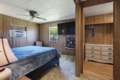 House in Edgewater, Florida 3 bedrooms, 119.66 sq.m. № 2236774 - photo 20