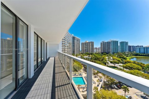 Condo in Aventura, Florida, 2 bedrooms  № 1863564 - photo 4