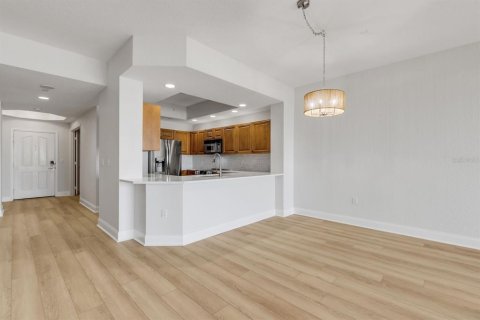 Condominio en venta en New Smyrna Beach, Florida, 3 dormitorios, 162.58 m2 № 2098052 - foto 13