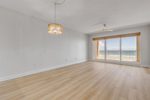 Condominio en venta en New Smyrna Beach, Florida, 3 dormitorios, 162.58 m2 № 2098052 - foto 7