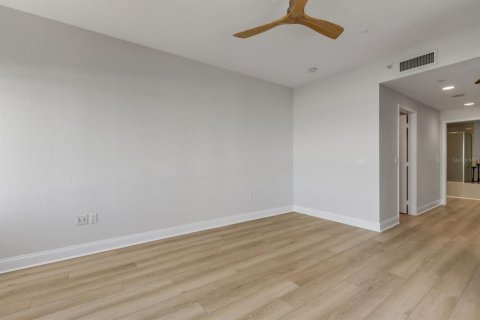 Condominio en venta en New Smyrna Beach, Florida, 3 dormitorios, 162.58 m2 № 2098052 - foto 27