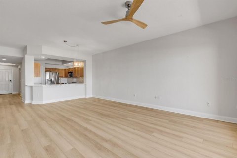 Condominio en venta en New Smyrna Beach, Florida, 3 dormitorios, 162.58 m2 № 2098052 - foto 12