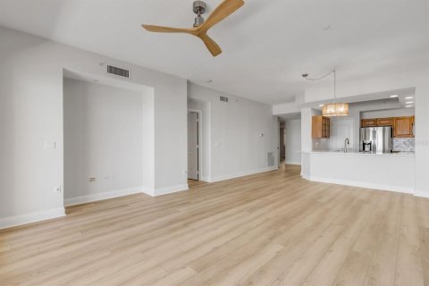 Condominio en venta en New Smyrna Beach, Florida, 3 dormitorios, 162.58 m2 № 2098052 - foto 11