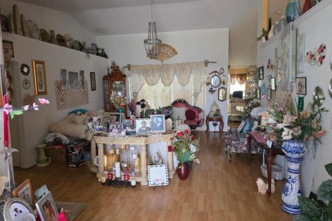 House in Ocala, Florida 4 bedrooms, 226.31 sq.m. № 1851335 - photo 4