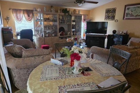 House in Ocala, Florida 4 bedrooms, 226.31 sq.m. № 1851335 - photo 3