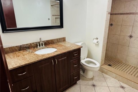 Condo in Davie, Florida, 2 bedrooms  № 1887670 - photo 10