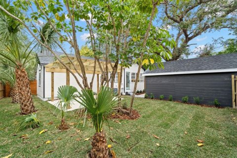 Купить виллу или дом в Сент-Питерсберг, Флорида 10 комнат, 117.15м2, № 1510071 - фото 4