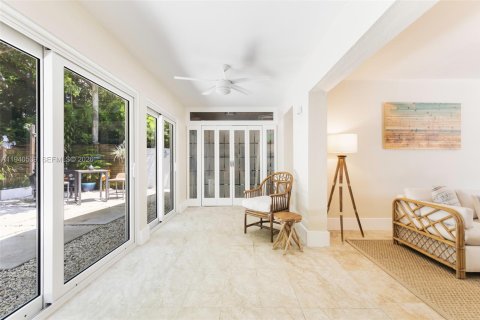 Купить виллу или дом в Майами, Флорида 3 спальни, 146.69м2, № 1997973 - фото 6