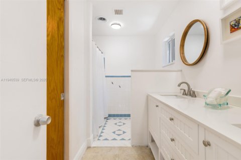 Купить виллу или дом в Майами, Флорида 3 спальни, 146.69м2, № 1997973 - фото 19