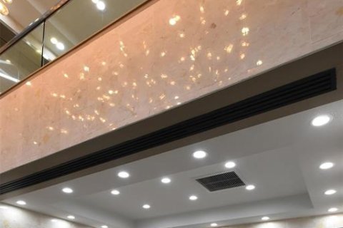 Propiedad comercial en alquiler en Tampa, Florida, 2912.67 m2 № 1835399 - foto 5